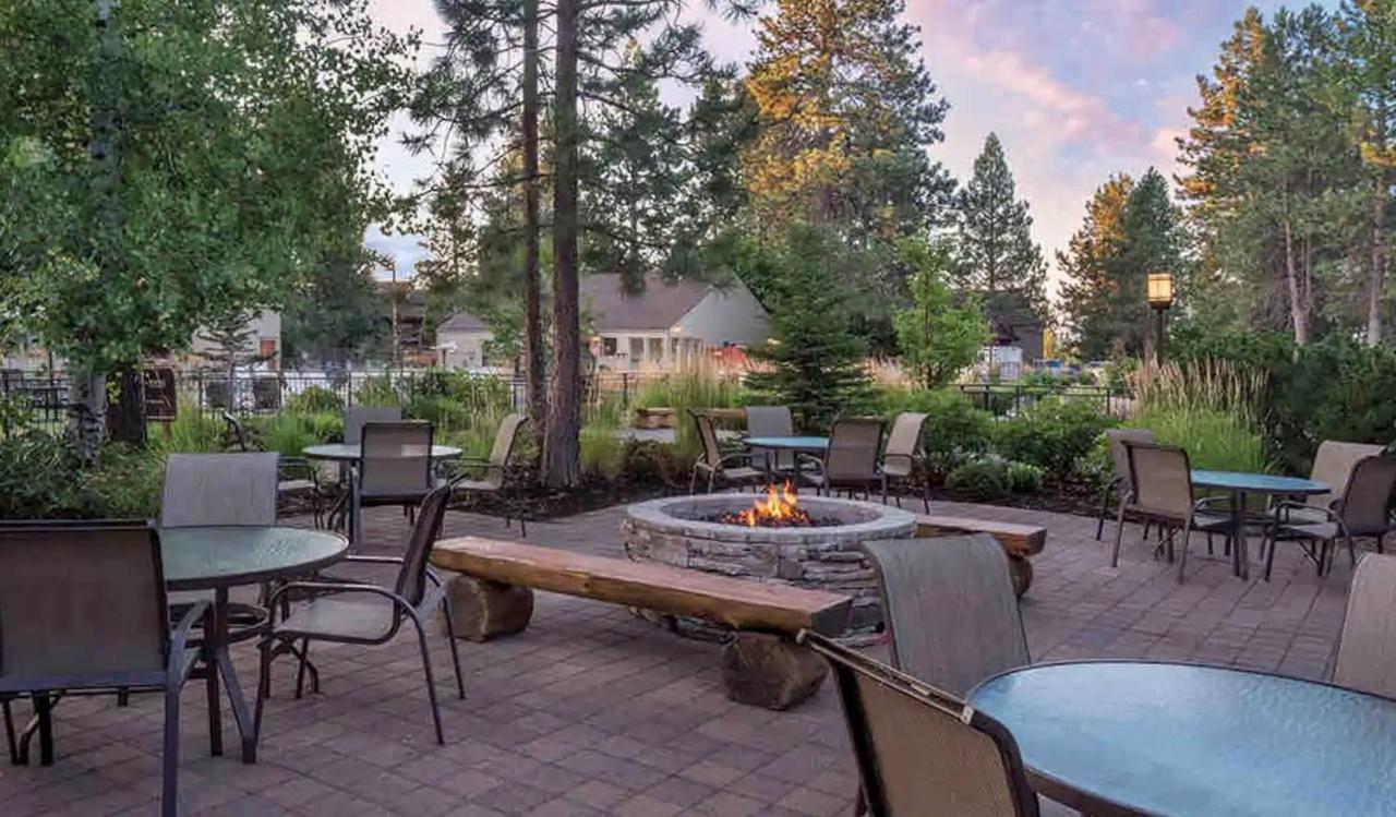 Seventh Mountain Resort Deschutes River Woods Dış mekan fotoğraf